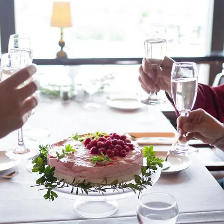 Hotel Keurusselkae 3*