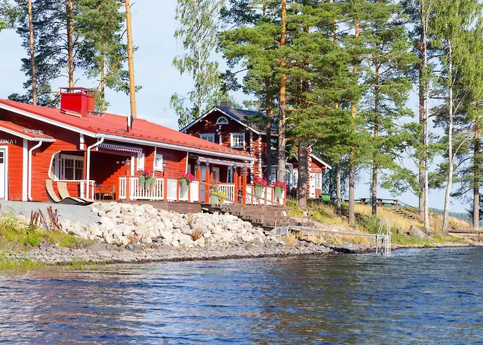 Keurusselkae 3* كورو