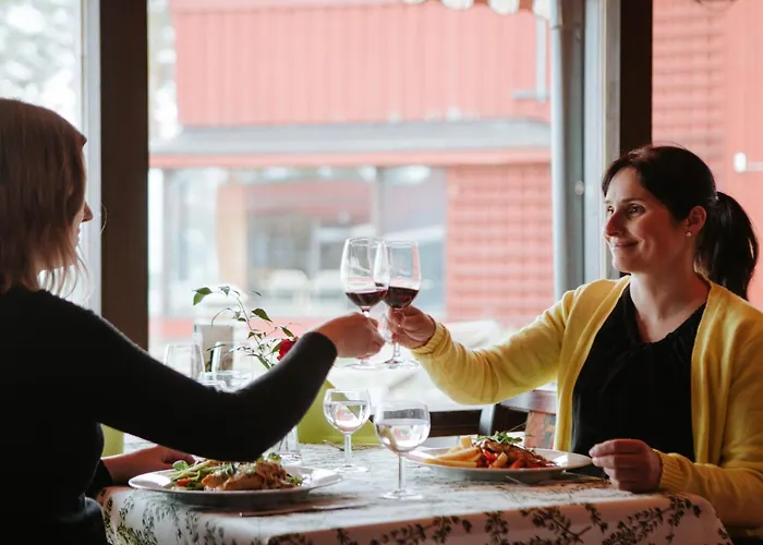 Keurusselkae فندق