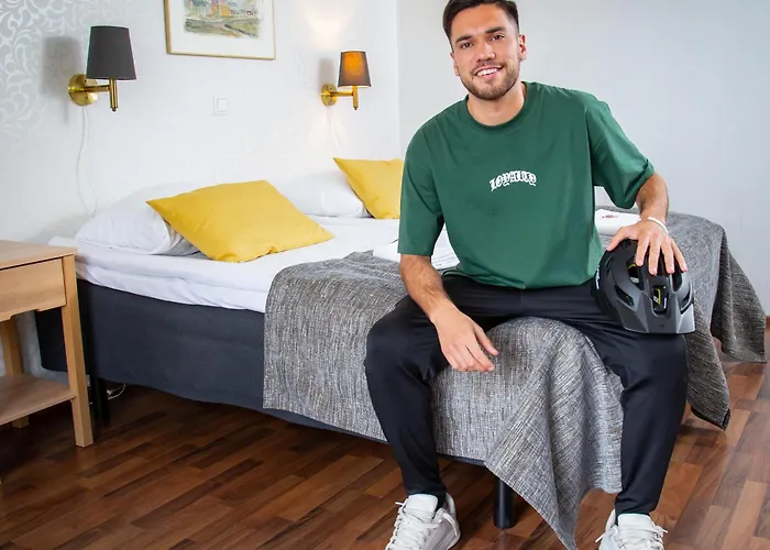 Keurusselkae فندق 3*