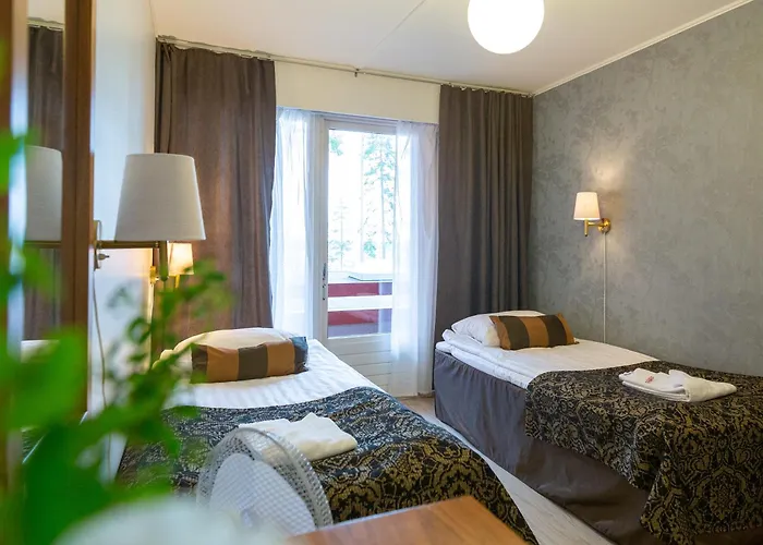 Keurusselkae فندق