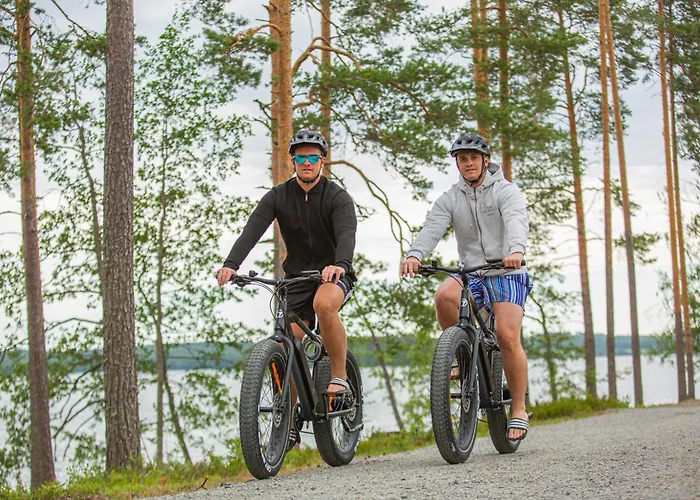 Keurusselkae فندق